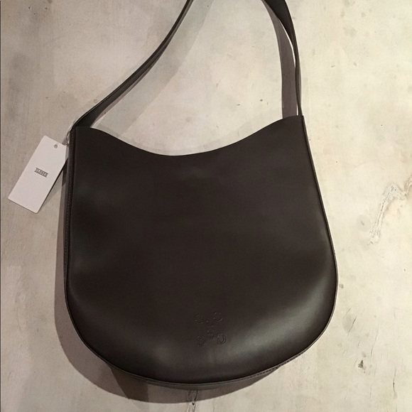 Closed Half Round Bag - Picture 4 of 12